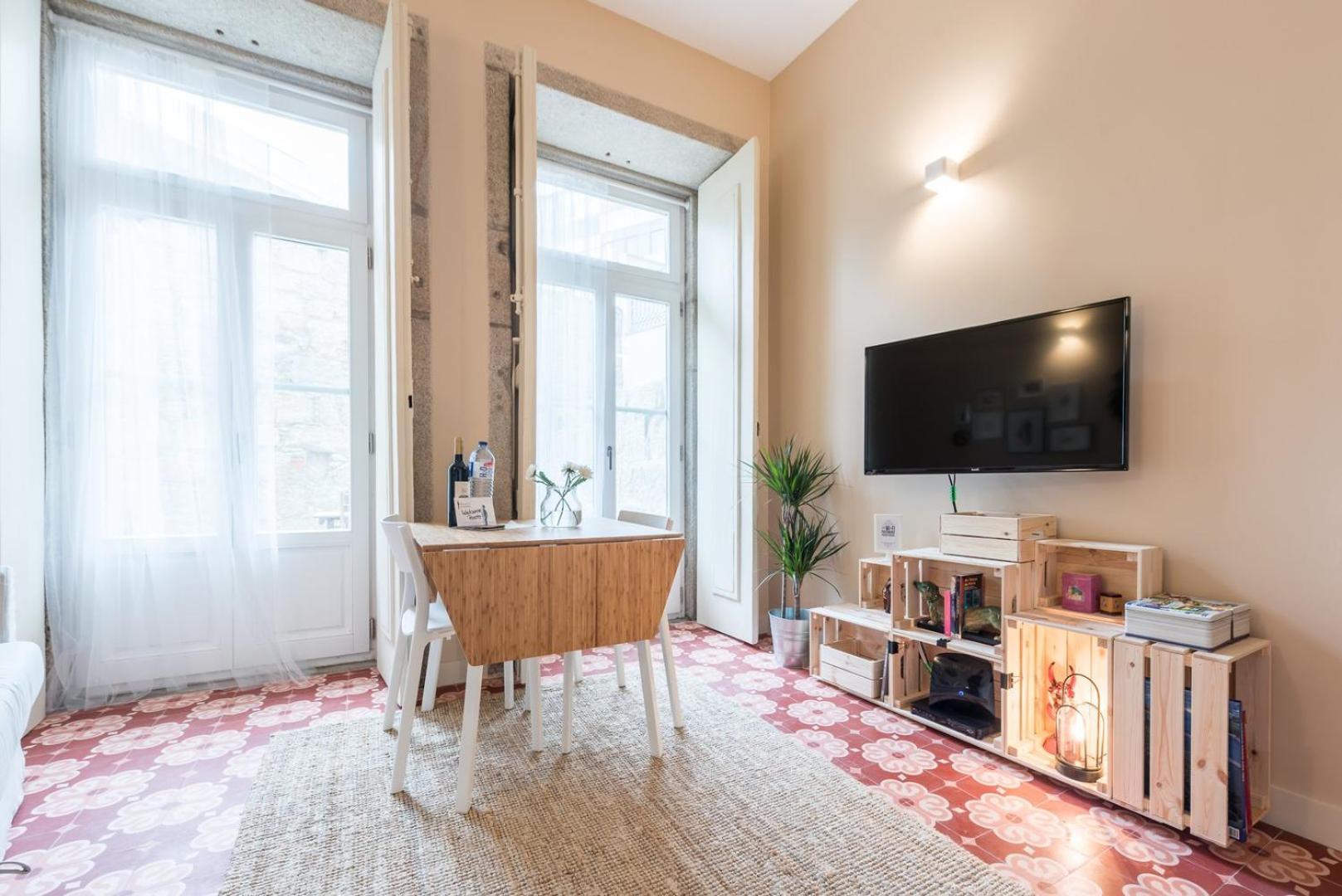 Guestready - Lofted Getaway In Downtown Porto Apartment ภายนอก รูปภาพ